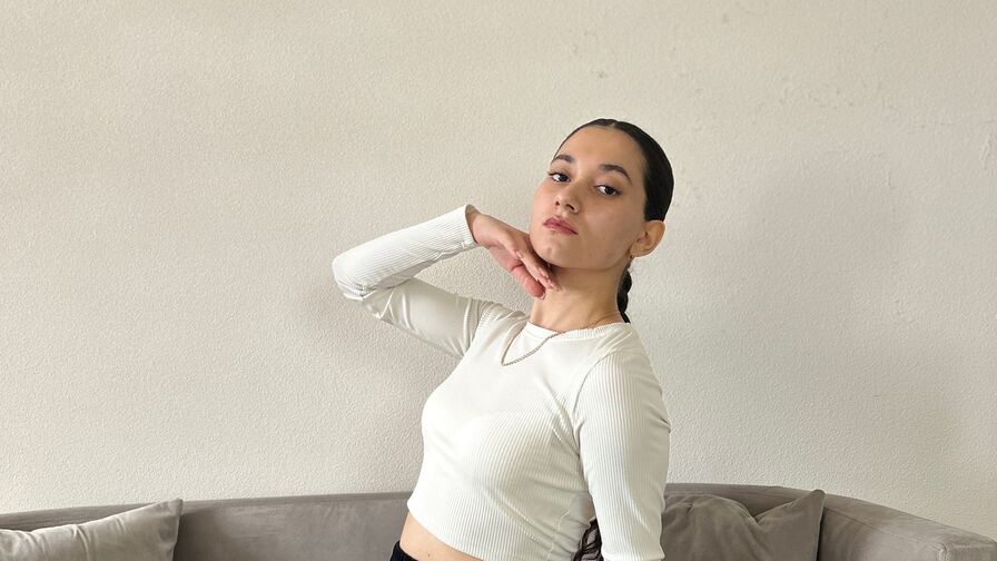 Live Sex Chat with BettyMaldonado