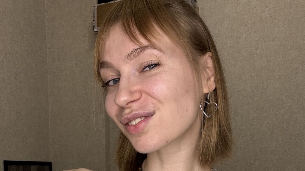 Sex chat gratuit in direct cu CamilaRomano pe LiveJasmin