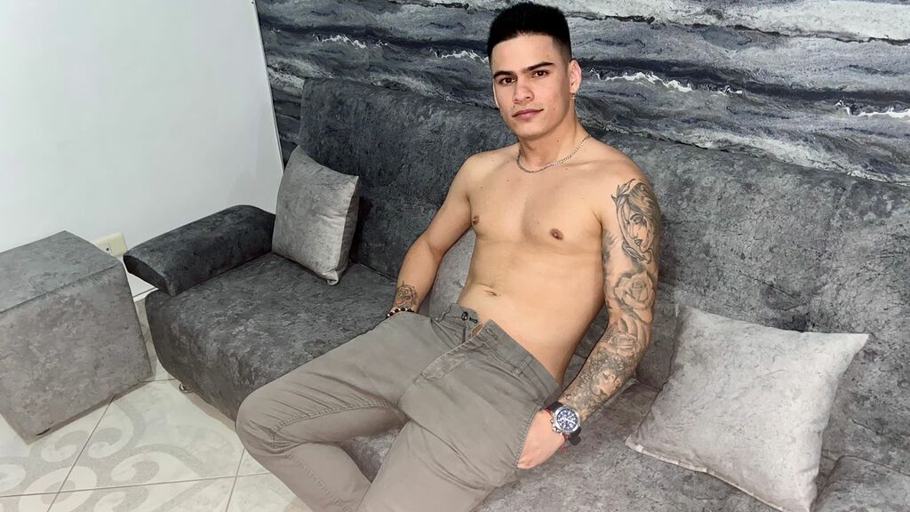 MatiasMurrier live cam and profile on UnifiedCams