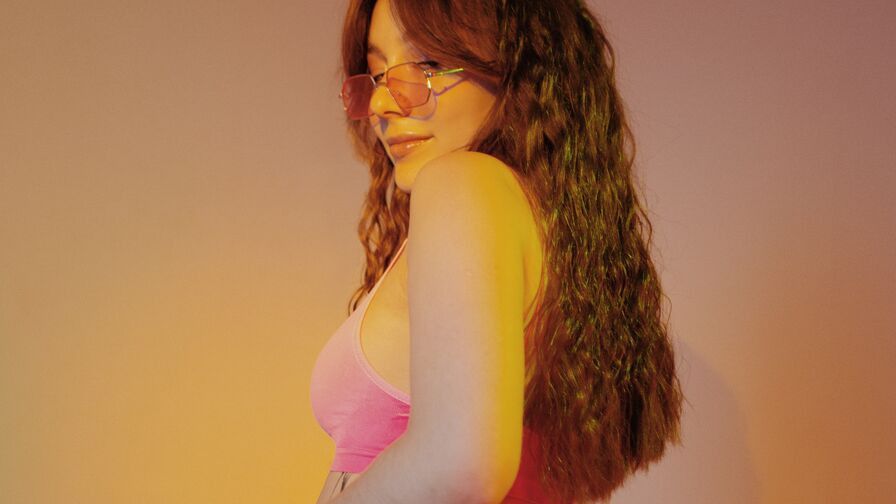 Watch AmberBurny live on Sex Zoom