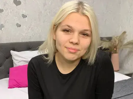 Chat with SweetLilly