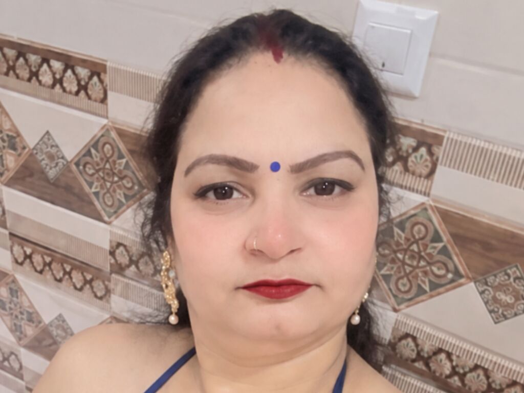 RuhiShrma LiveJasmin webcam model photo