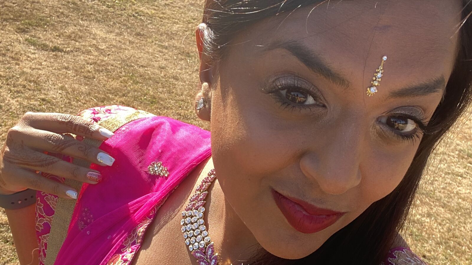 ShivaniJohal glamour portrait