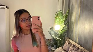 TeraTaylor live girl webcam profile