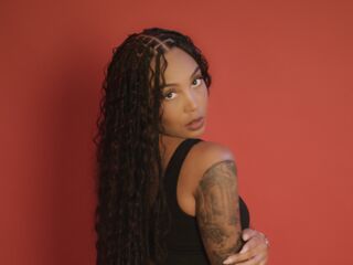 webcam voyeur IvyMorelli