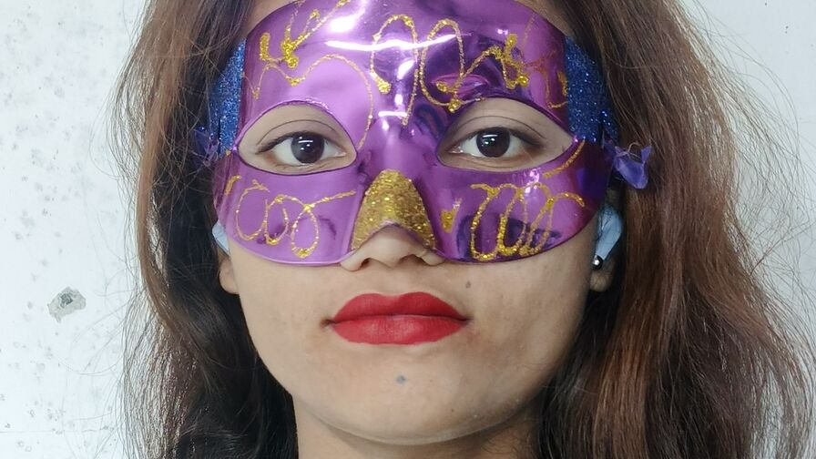 Watch GauriKhan live on Sex Zoom