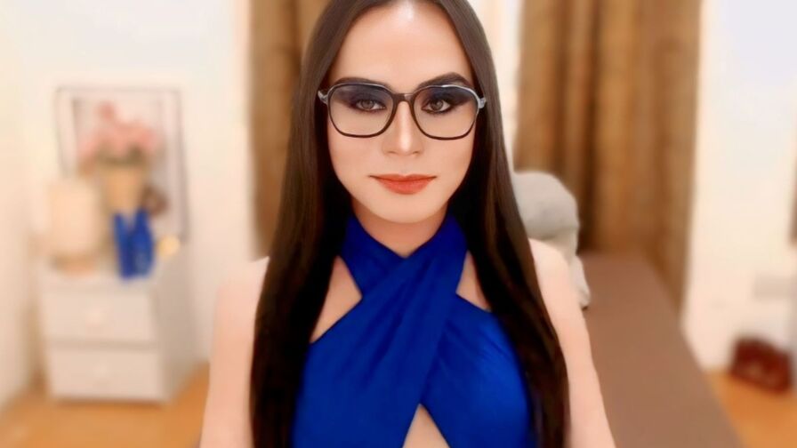 Watch CatalinaMolina live on Live Cam Index