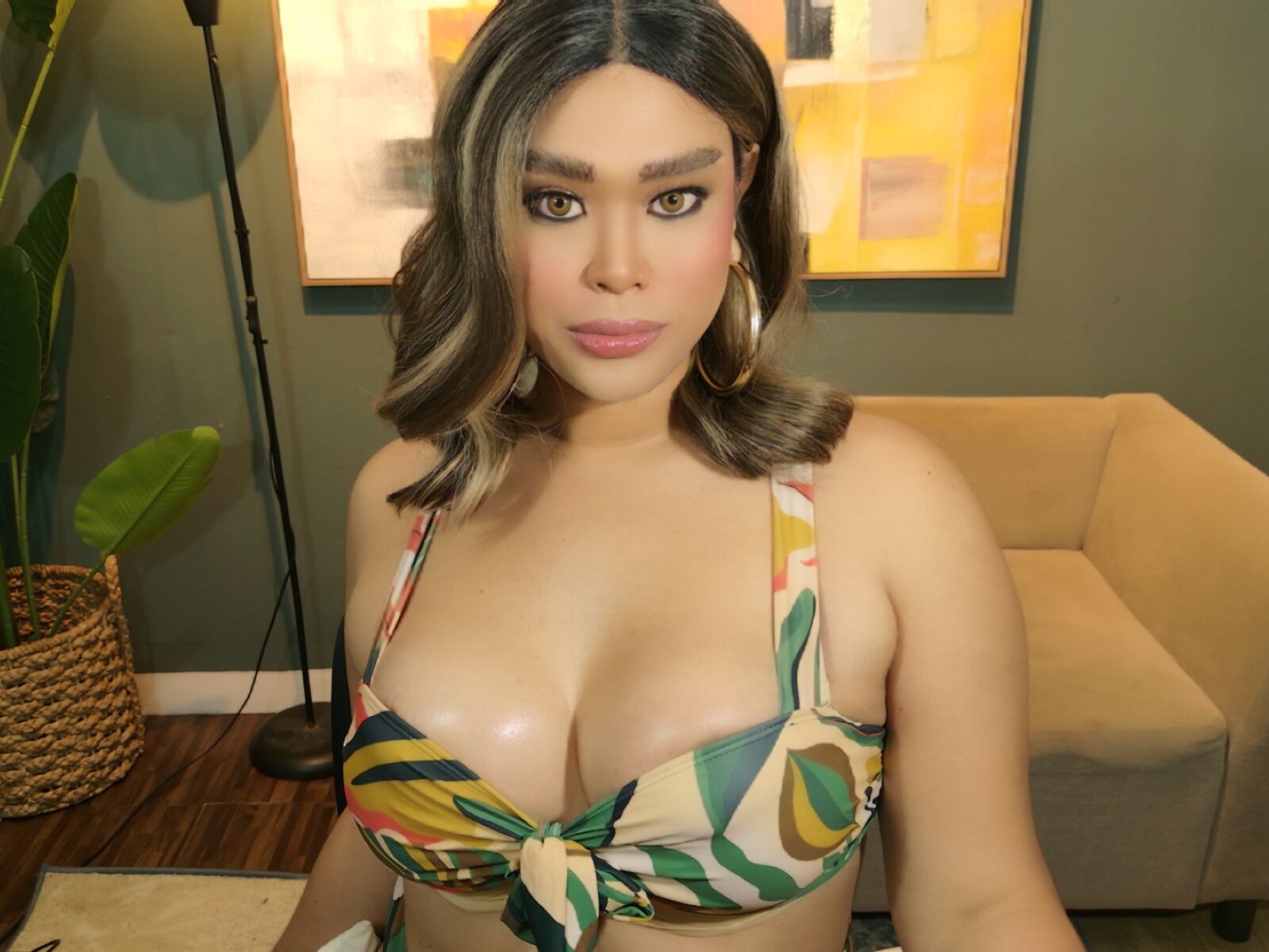 Live cam for LillyFlynn