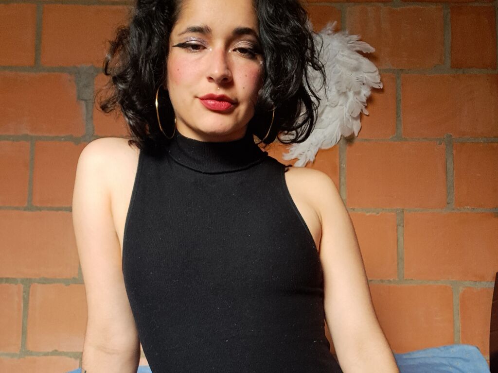 GretaMo private show girl webcam image
