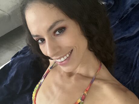 Chat with Honeybrooke