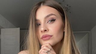 Free Nude MarcyFoucher