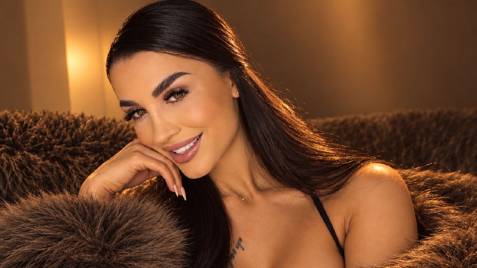 CindyCassidy erotic portrait