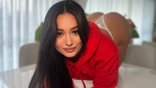 SofyHil Live Webcam
