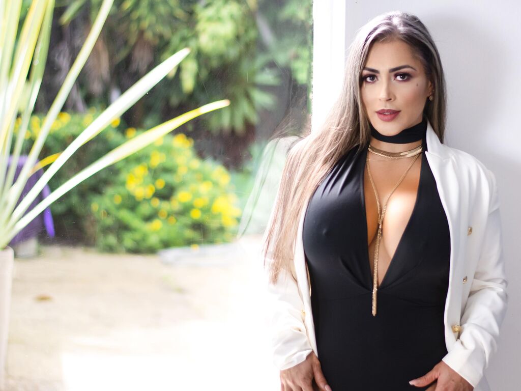 DanielaNicolls Profile Image