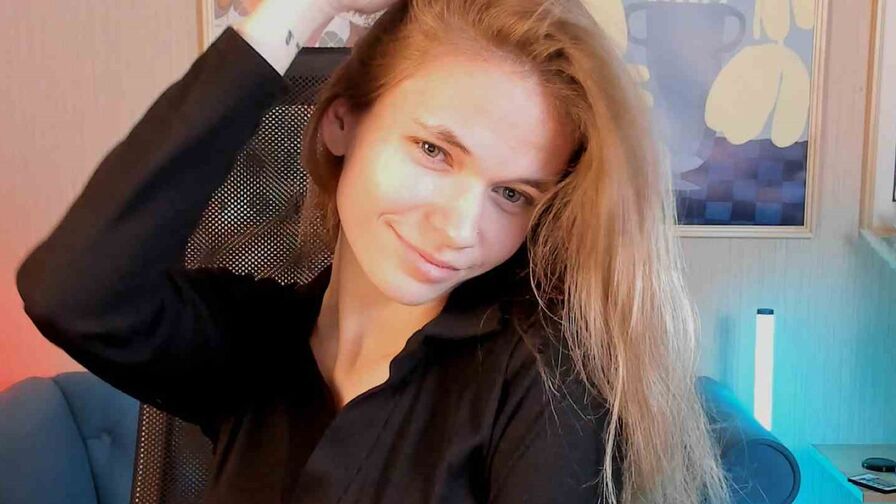 Discover EffyFetcher on YoniPorn.com