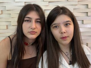 PrudenceAndJett - LiveJasmin Couple 