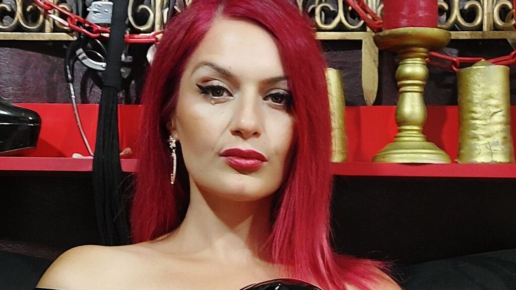 AsyaRoyal Live Webcam on LiveJasmin