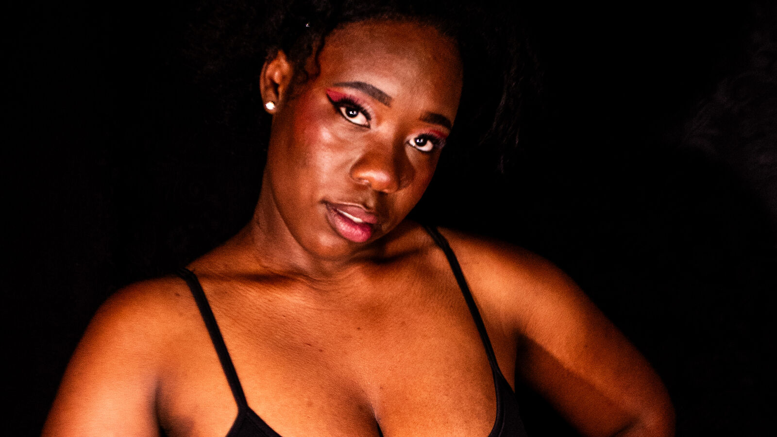 YazaraEvans erotic portrait