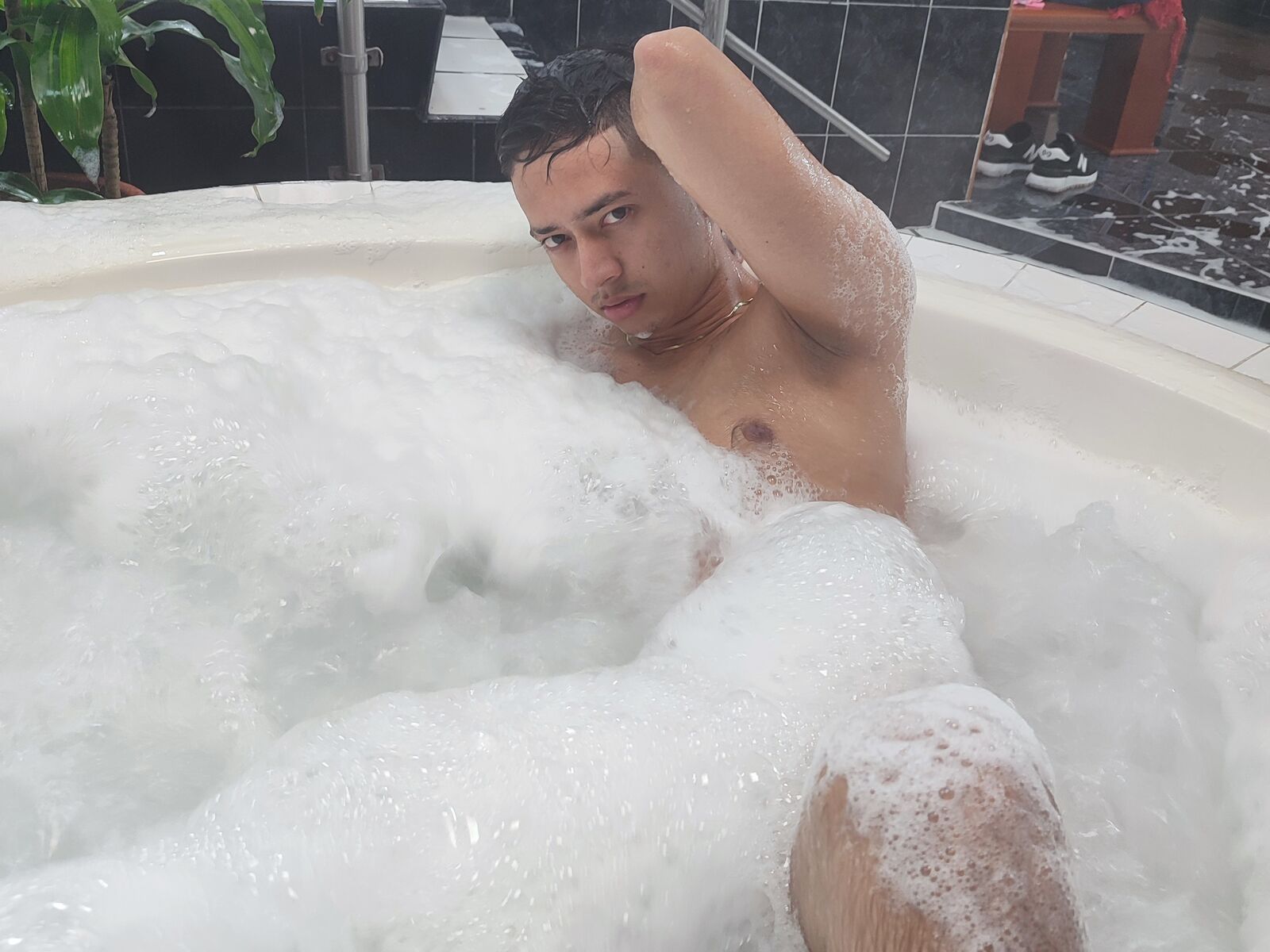 Live cam for JeanMills