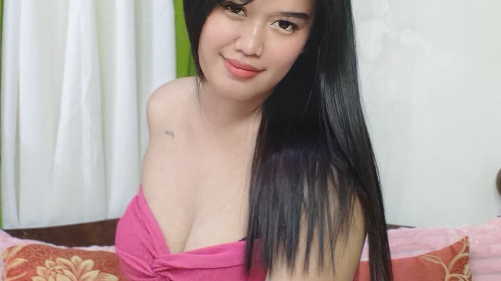 ShikainaRoberts Live Cam on LiveJasmin