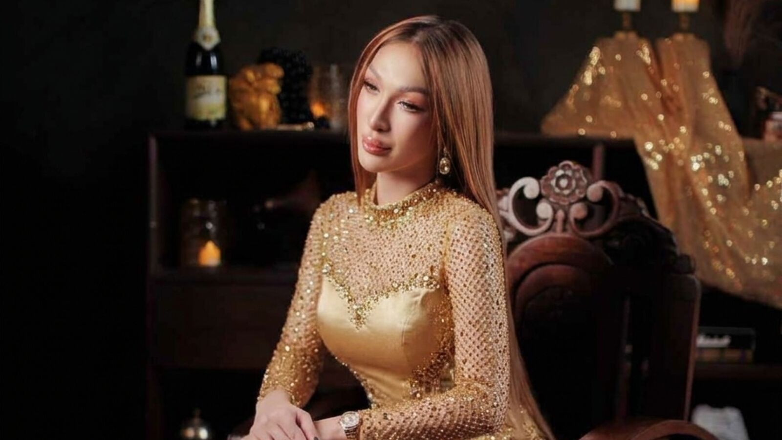 NarraSanchez erotic portrait