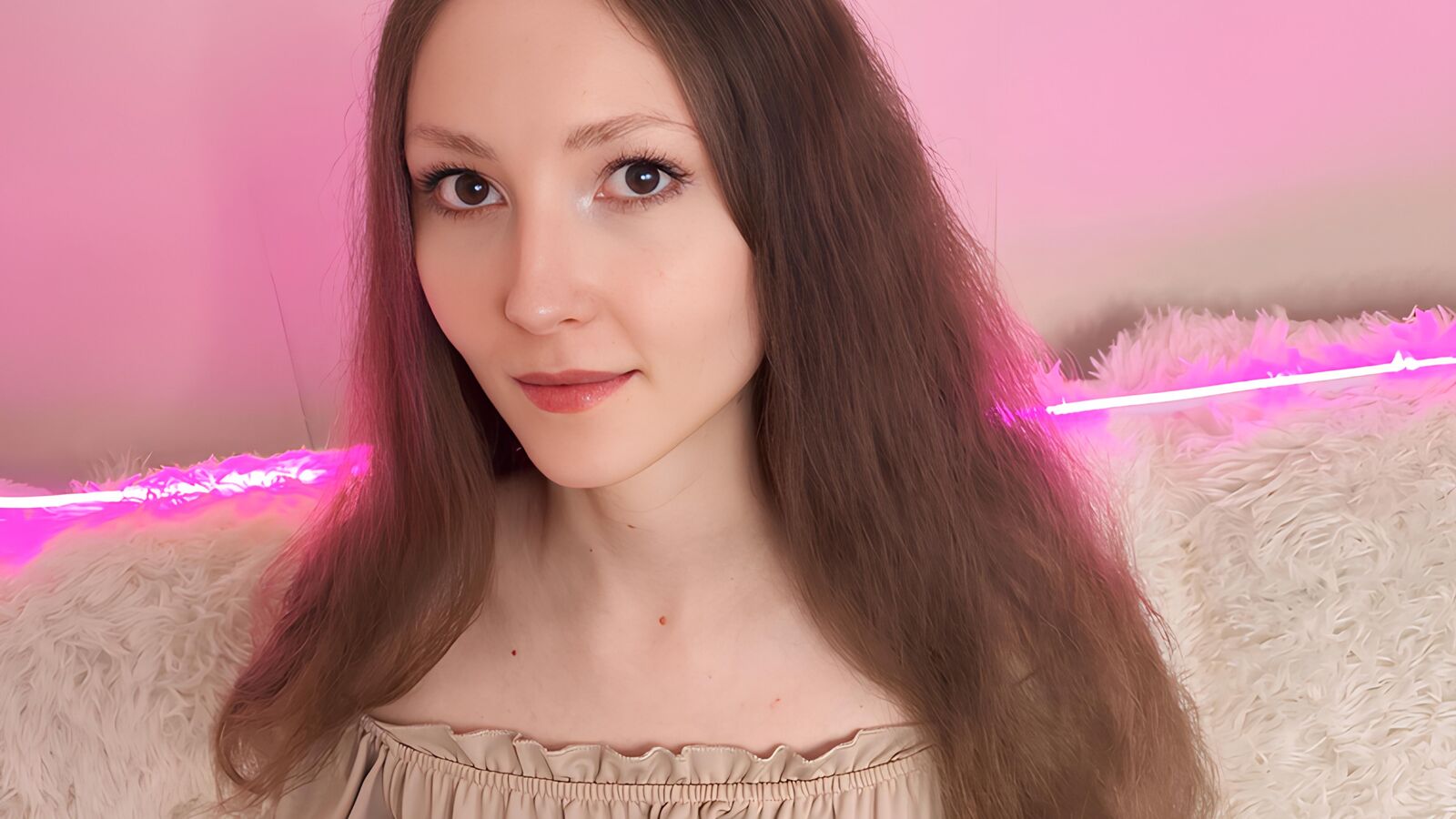 SwitLilit glamour portrait
