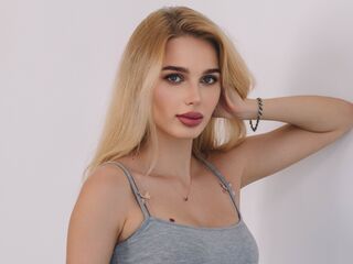FloraWillson Porn Show