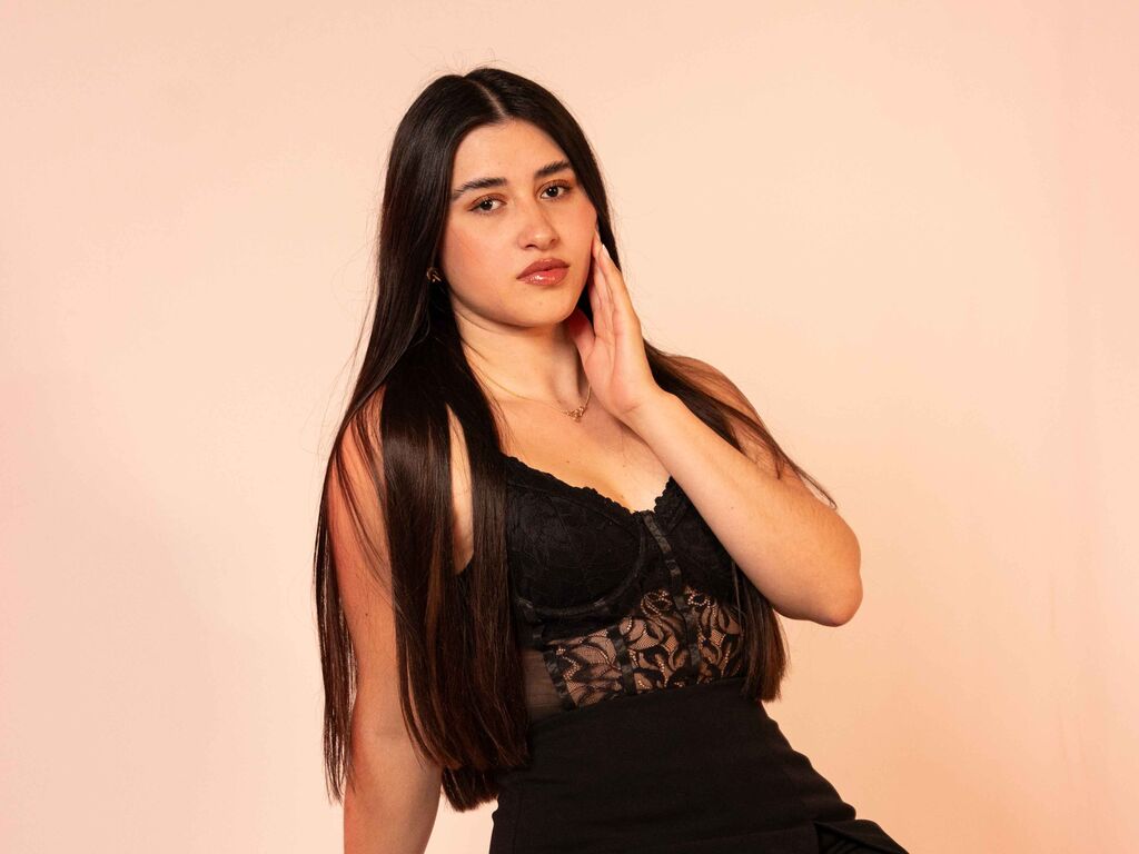 Adorable Tatianawells will encourage your desires in a steamy cam show Tatianawells from LiveJasmin