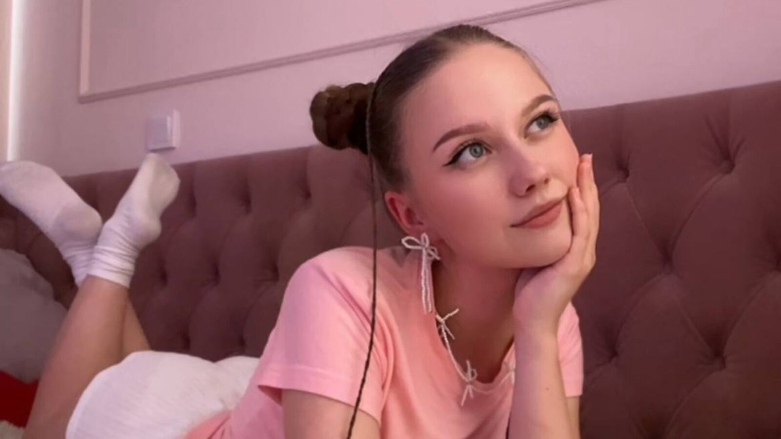 MadisonLehar erotic portrait