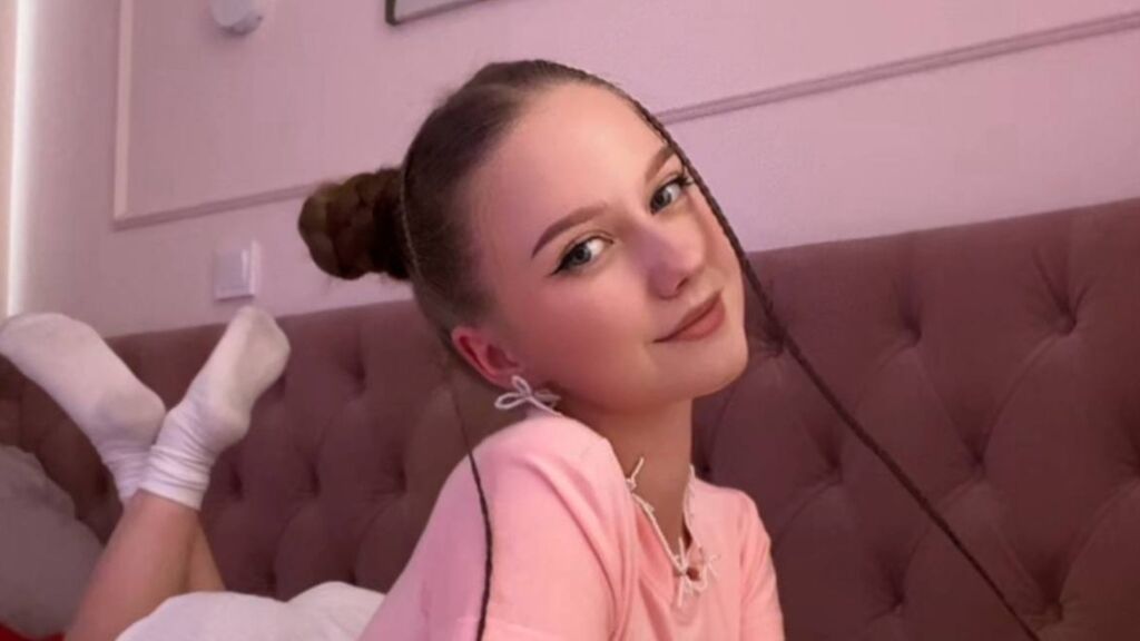 Watch MadisonLehar from LiveJasmin on GirlsOfJasmin