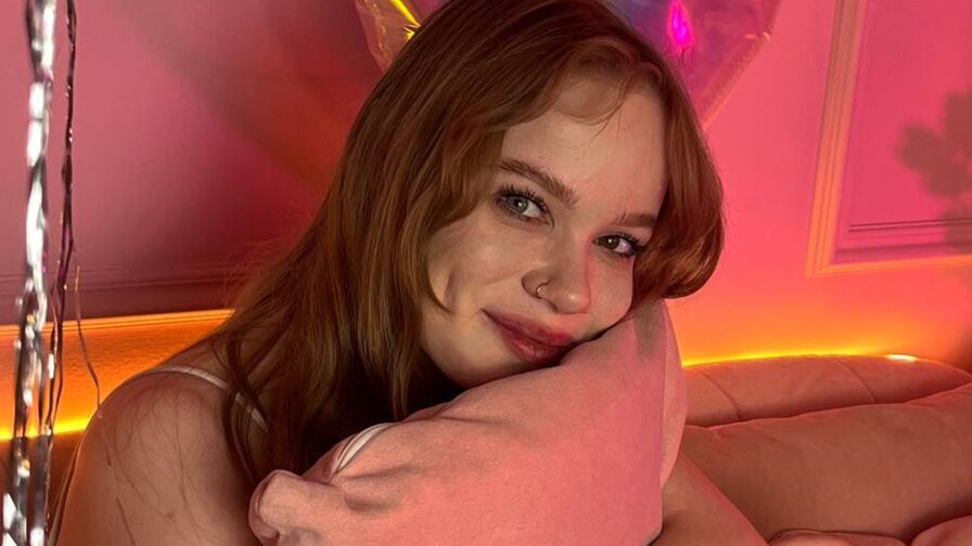 Discover AmyNox on YoniPorn.com
