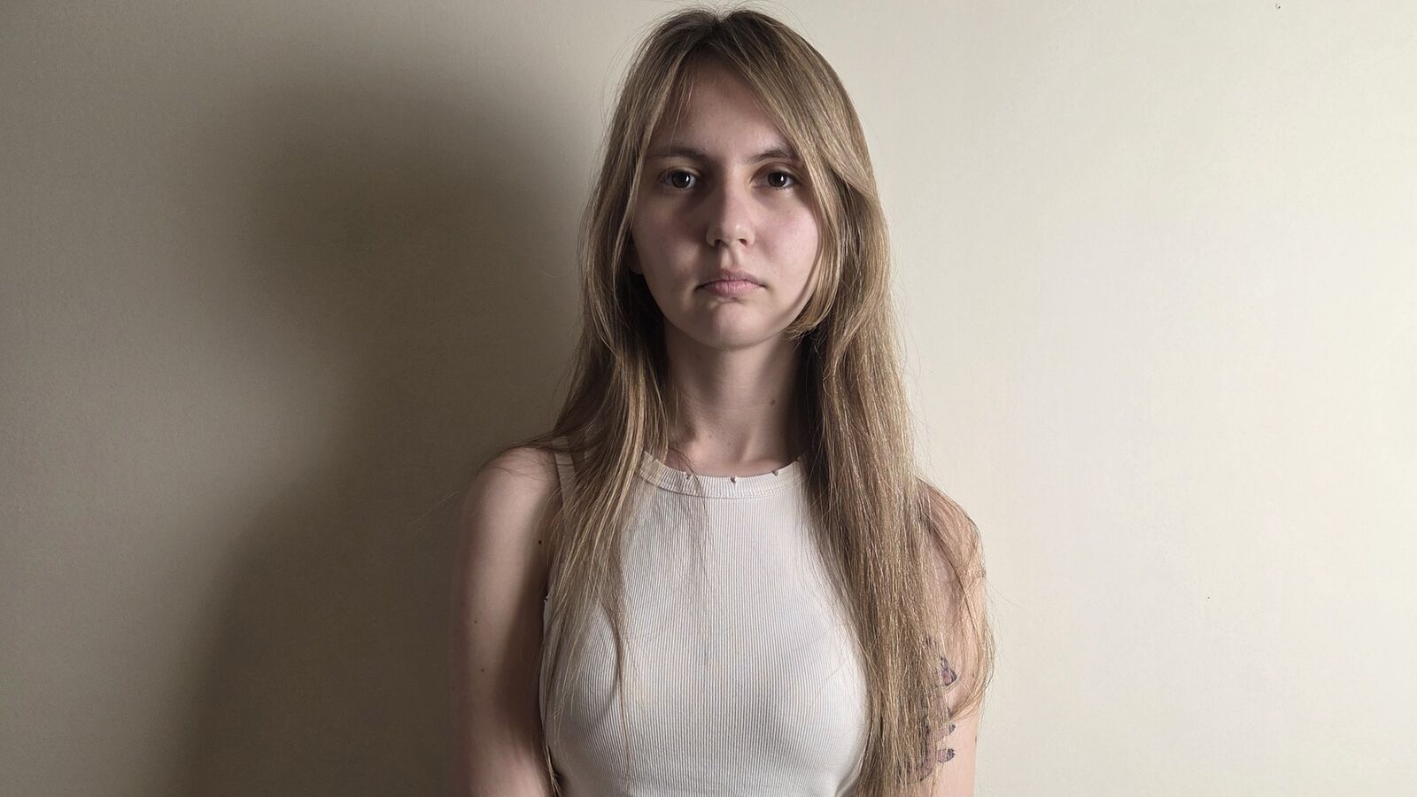 CrissyLescano glamour portrait