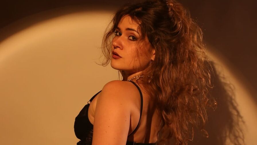 Live Sex Chat with VicttoriaNova