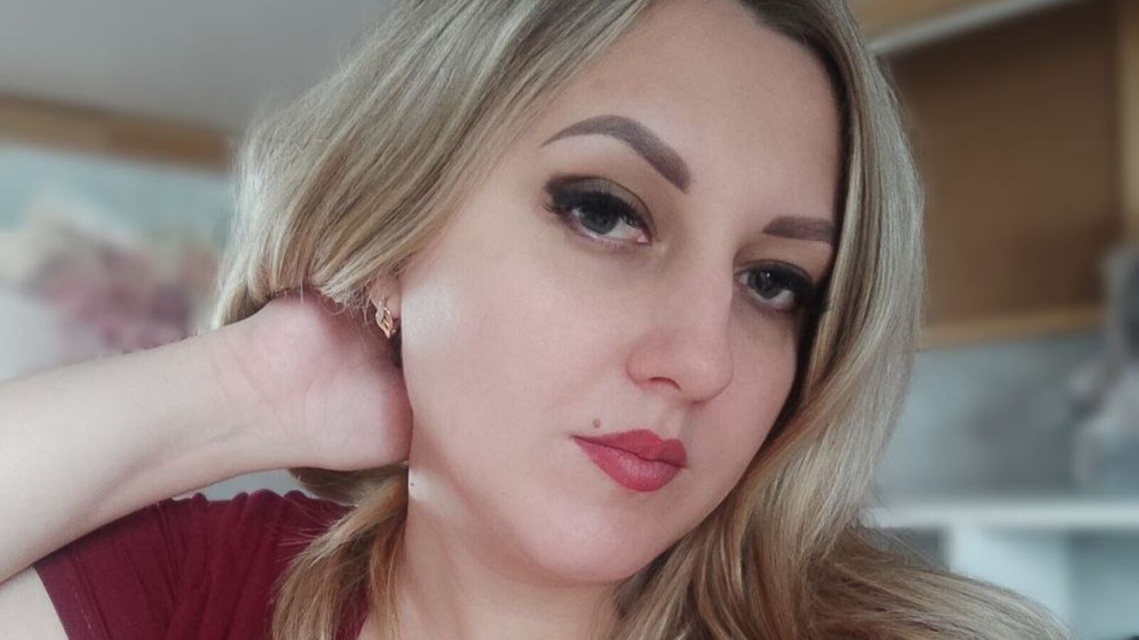MariaPixie glamour portrait