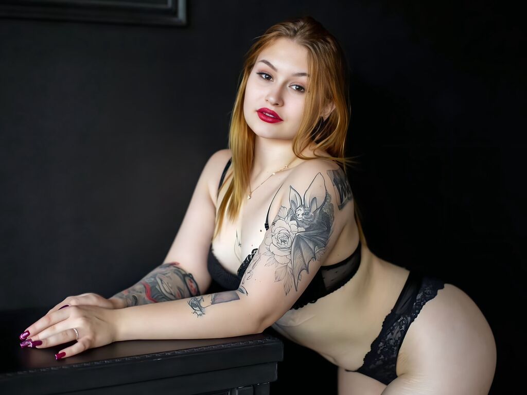 MilanaEvanes – webcam model profile photo