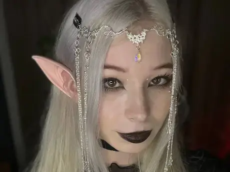 Chat with ErlinaCurvey