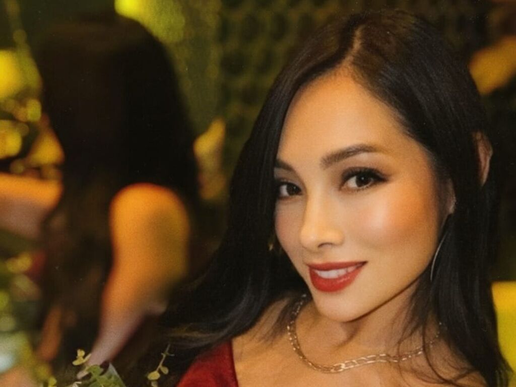 AleskaRousseau Profile Image