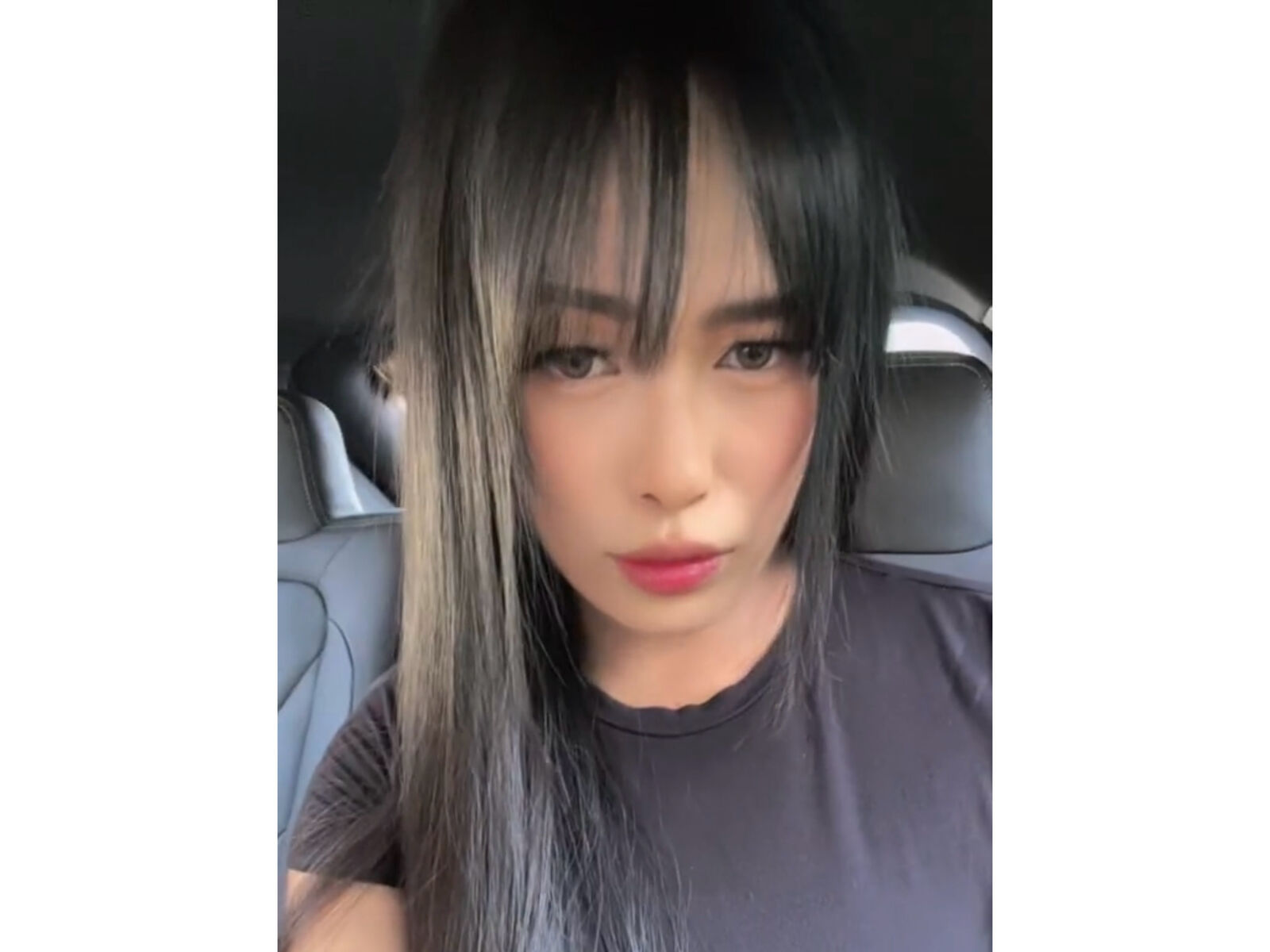 Live cam for KimSoju