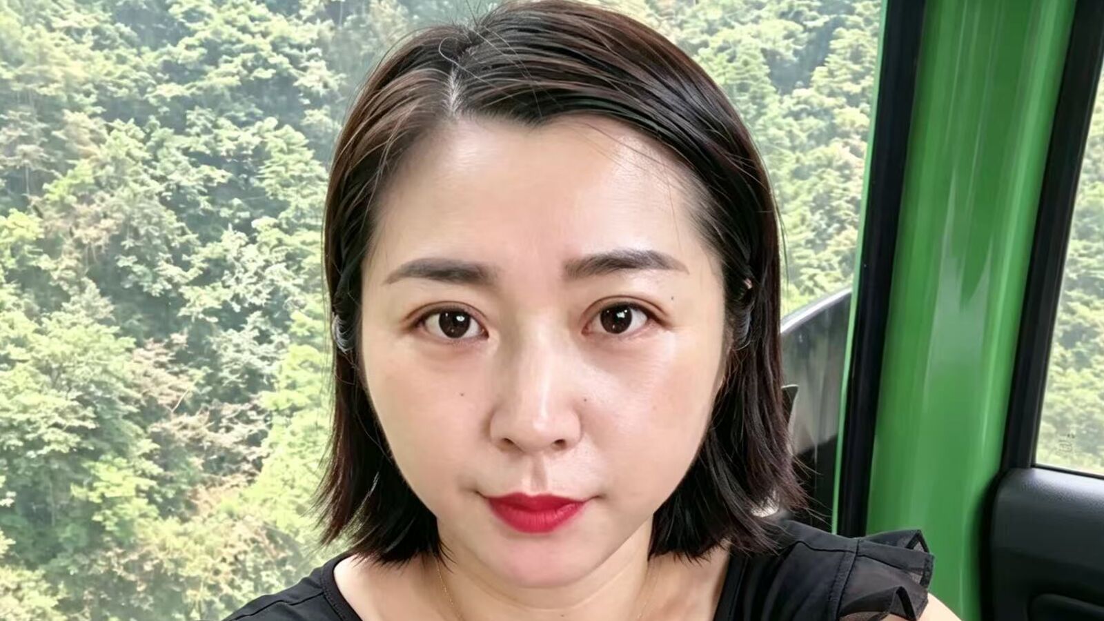 AuraraFeng erotic portrait