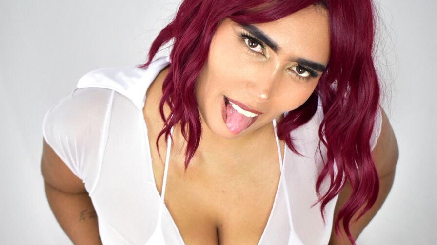 Discover MillaGrace VIP show