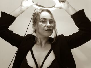 ScarletHanistom live nude sexxx