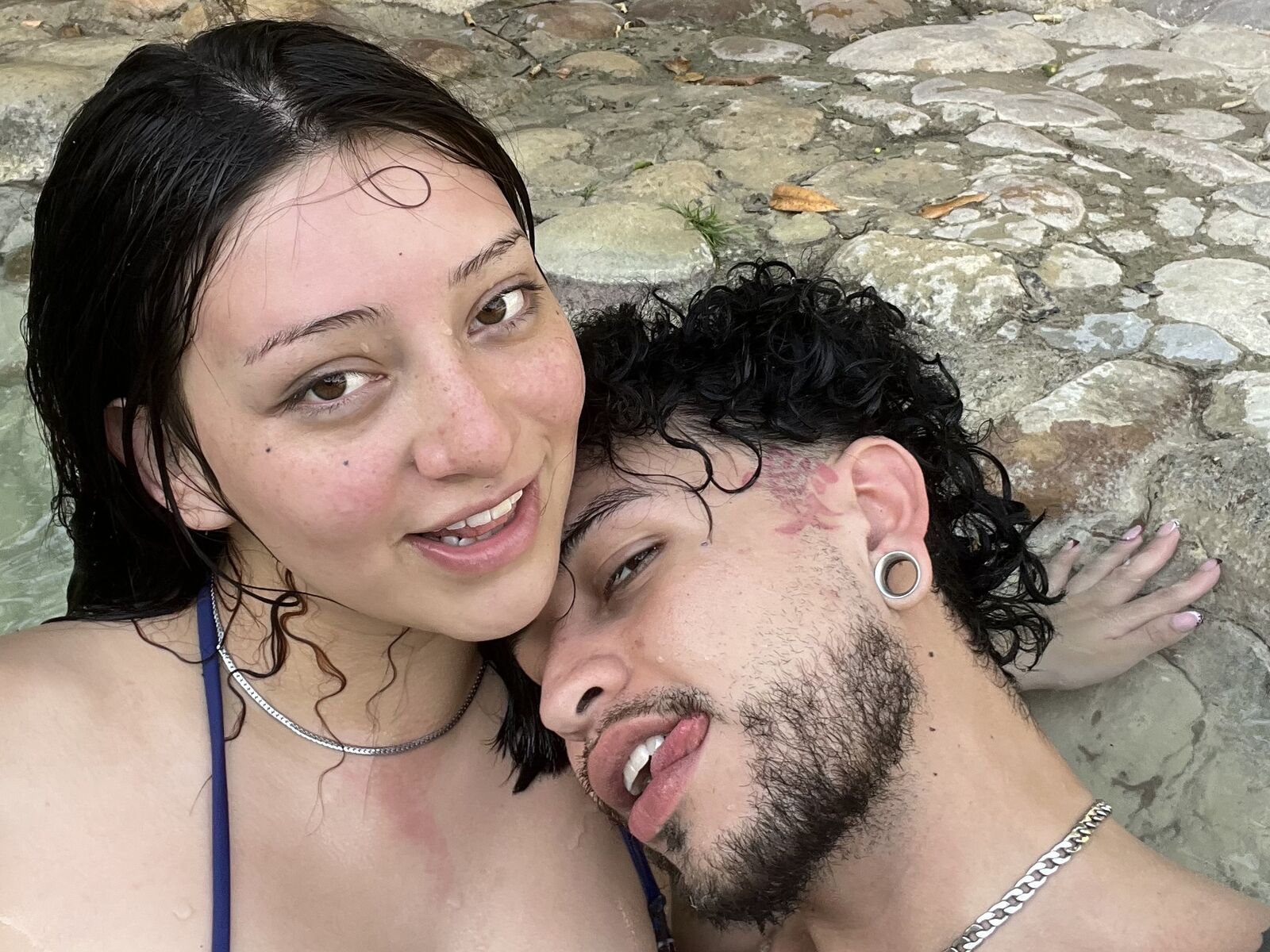 Live cam for TammyAndTommy