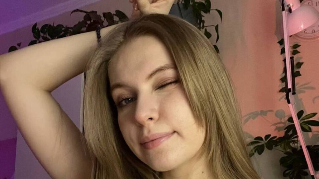 SonyaRadiance online on GirlsOfJasmin