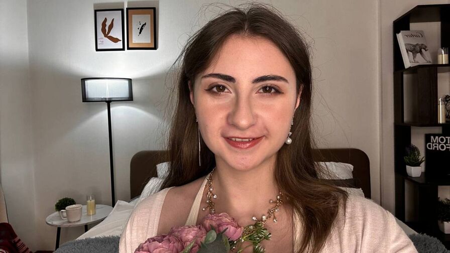 Live Sex Chat with TomikaCamba