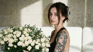 Kostenlos Nackt AdeleLangoria