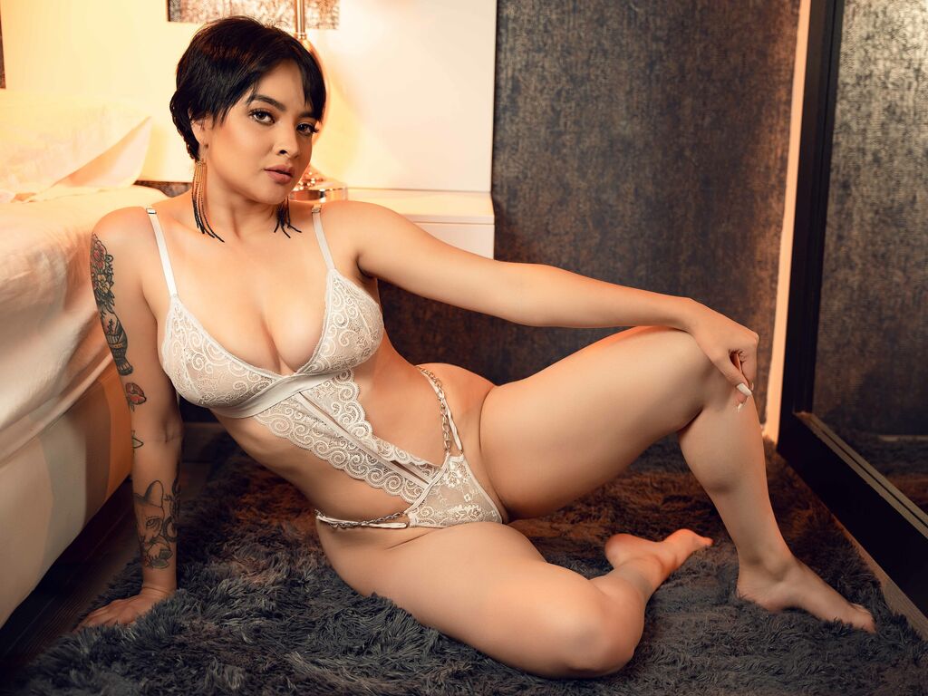 CamilaBustamante's live cam