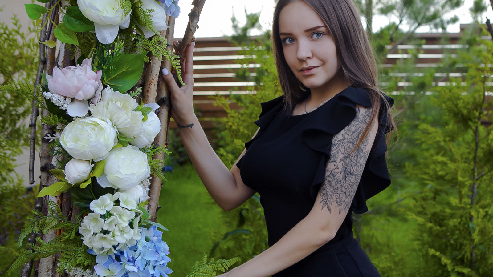 ChloeSaphirre glamour portrait