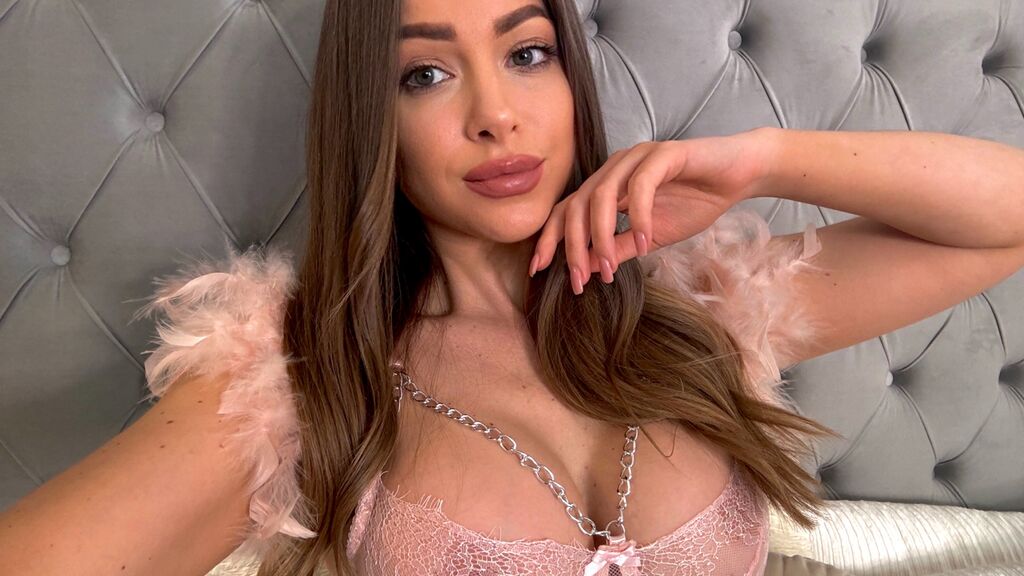 LanaHansen Live Cam on LiveJasmin