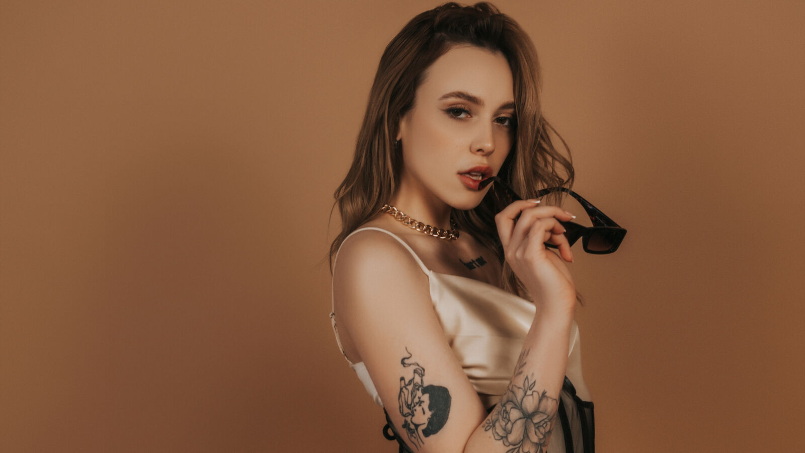 AlexandraRichard erotic portrait