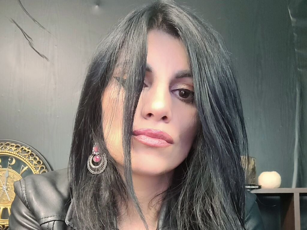 SoniaDumont Nackt